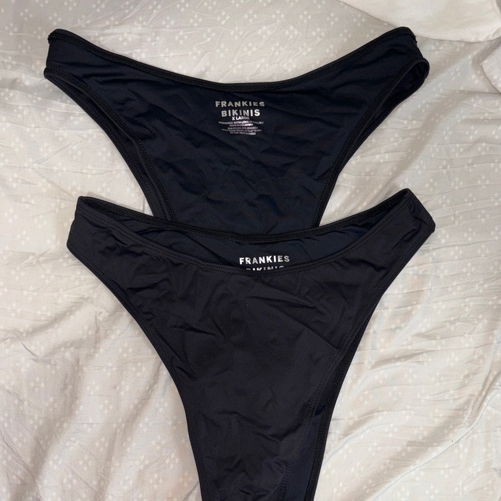 Frankie's Bikinis Classic cheeky Black swimsuit bottoms